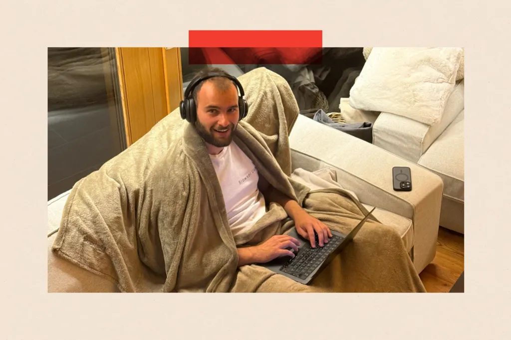 Magnus Müller in his 'hacker-house'