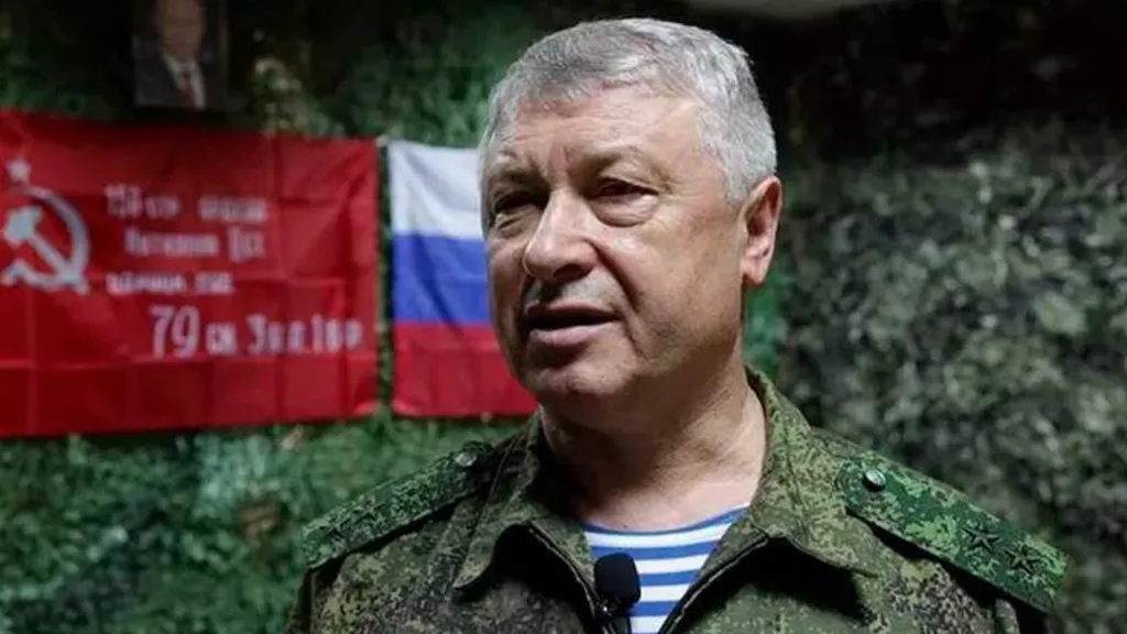 Picture of man in uniform