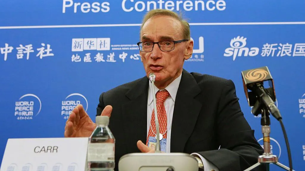 Former Foreign Minister Bob Carr speaks at a press conference