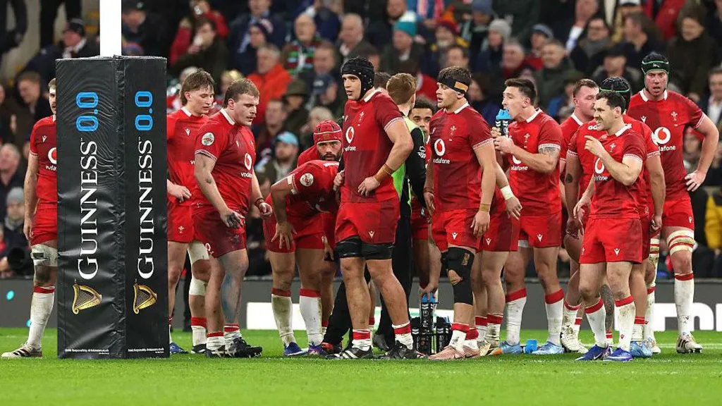 Wales players looks dejected during the Guinness Six Nations 2026 match between England and Wales at Allianz Stadium on February 07, 2026 in London, England